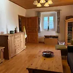 Apartment Uriges Mit Blick Auf