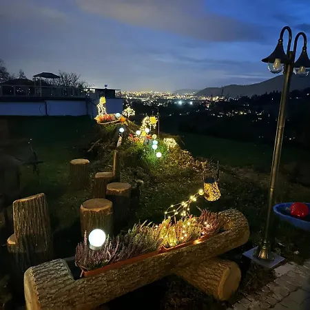 Apartamento Uriges Mit Blick Auf Graz