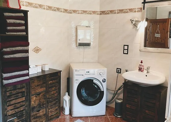 Appartement Uriges Mit Blick Auf Graz