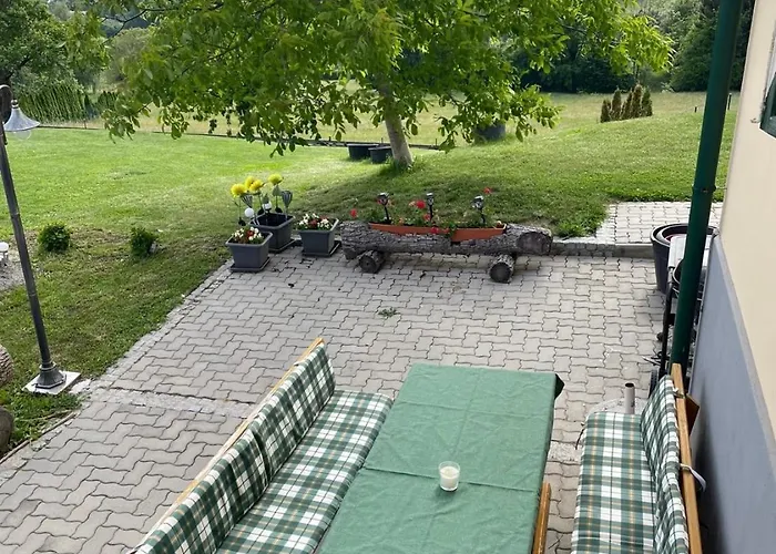 Appartement Uriges Mit Blick Auf