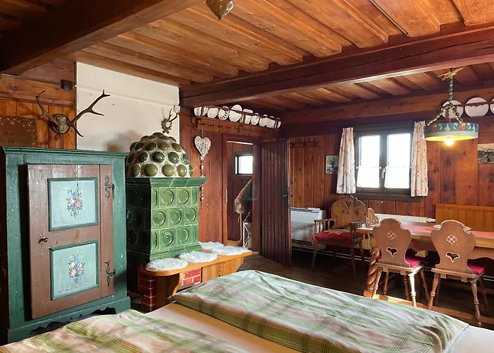 Uriges Mit Blick Auf Appartement