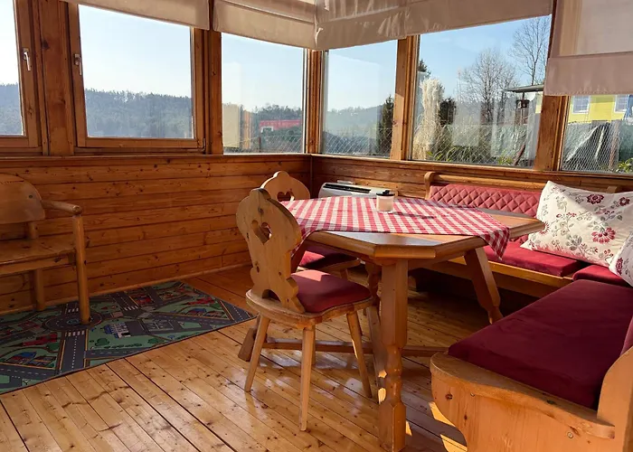 Uriges Mit Blick Auf شقة *